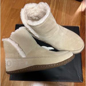 Womens winter booties